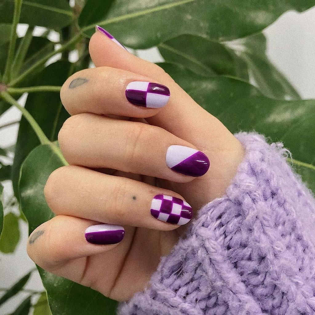 Checkerboard and Diagonal Purple Nails Checkerboard and Diagonal Purple Nails — Two Tone Nails