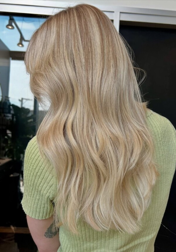 Warm Champagne Blonde With Golden Lowlights Warm Champagne Blonde With Golden Lowlights — Lowlights on Blonde Hair