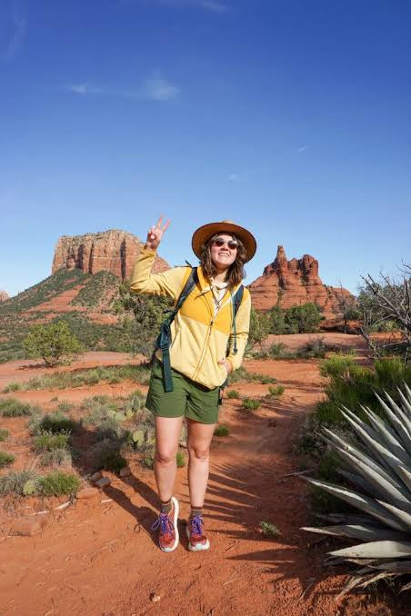 Hiking Adventure: Cargo Shorts and Hiking Jacket — Arizona Outfits