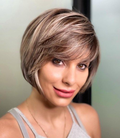 Collarbone Bob With Highlights — Bob with Bangs