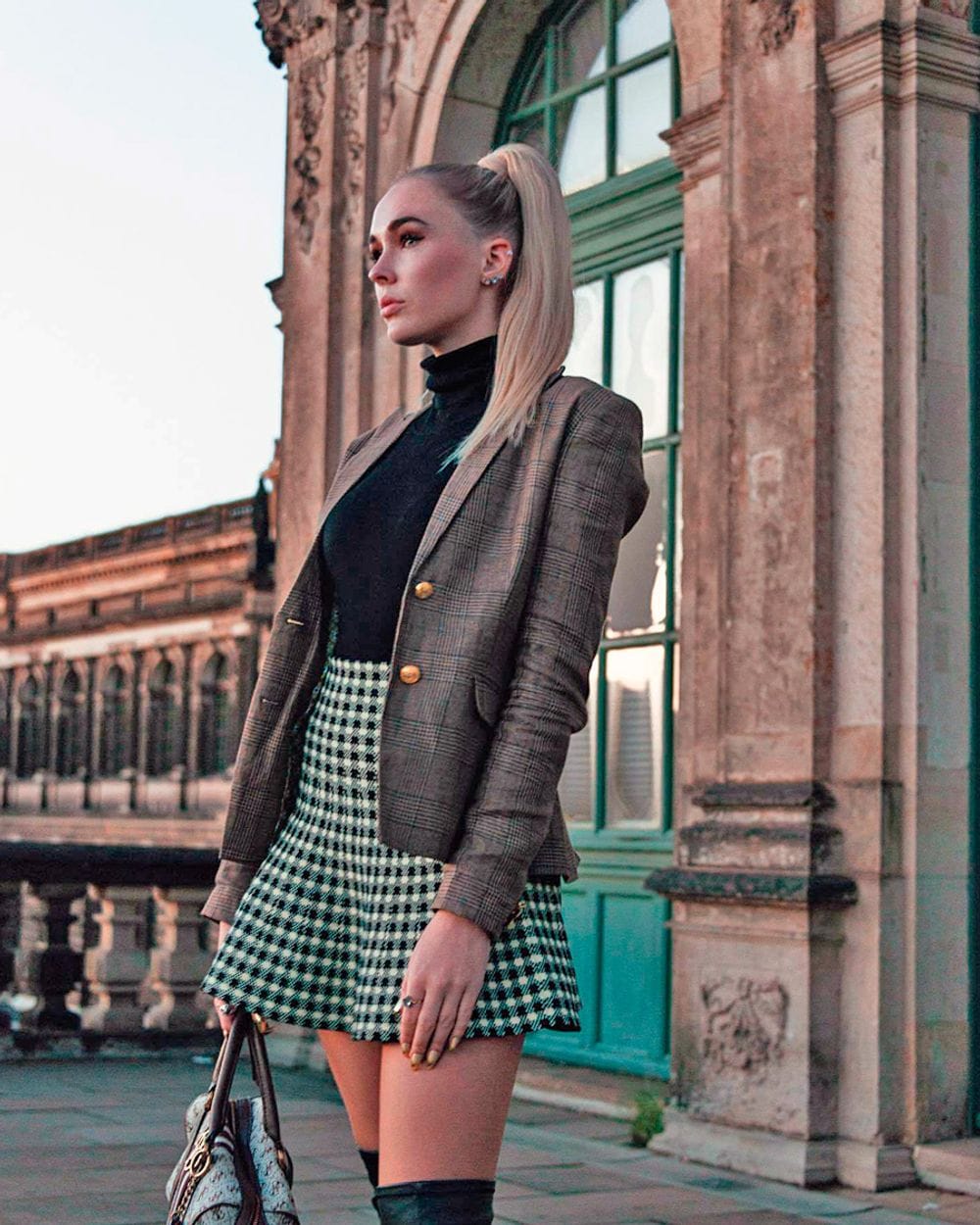 Outfit Ideas Plaid Mini Skirt Street Style Outfit Ideas Plaid Skirt Lookbook Plaid Skirt Outfits: 11
