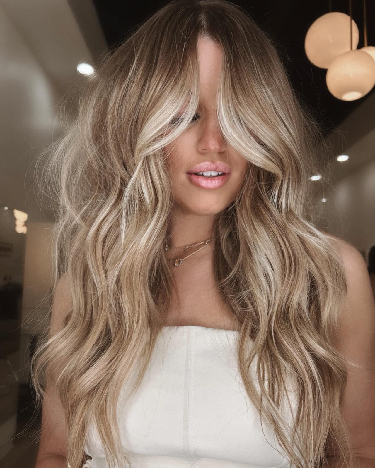 Mid-Back Wispy Bangs With Beige Balayage — Beige Blonde