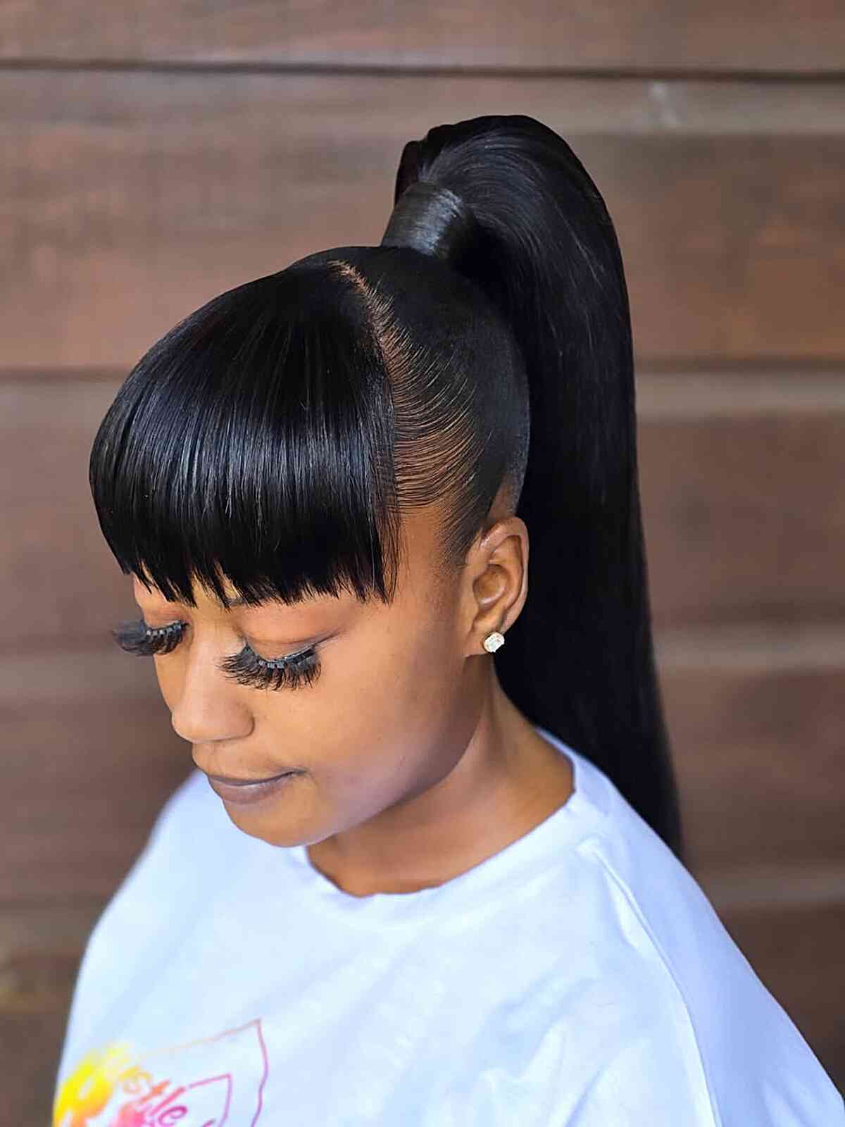 Mid-Back High Ponytail With Sharp Blunt Bangs Mid-Back High Ponytail With Sharp Blunt Bangs — Weave Ponytail