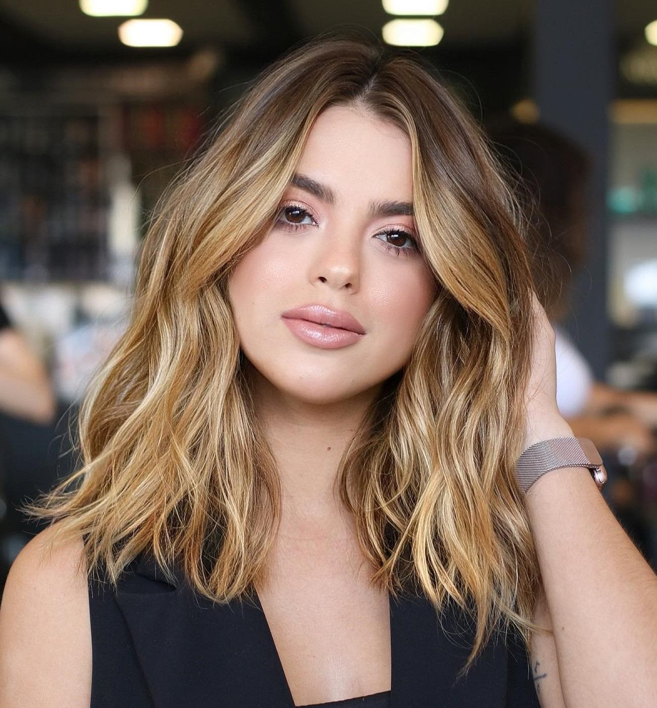Dark Blonde Balayage Visual Idea — Hairstyles for Oval Faces