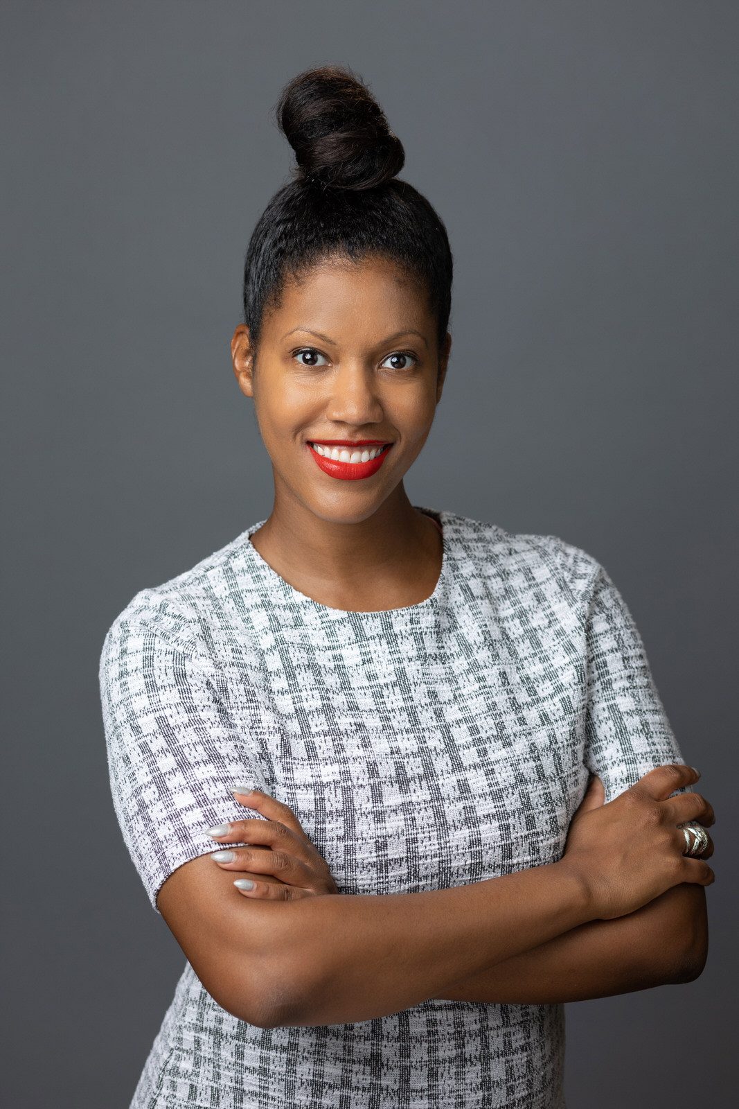 Pattern Play: Grey and White Textured Dress for a Professional Look — Headshot Outfits