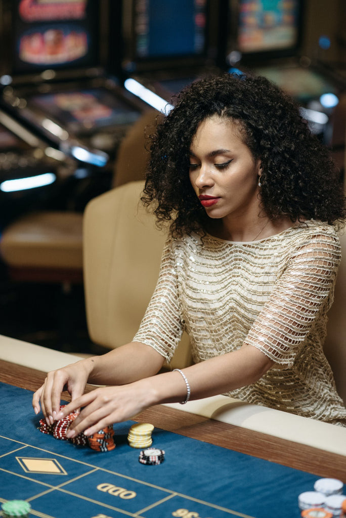 Gold Sequined Top for a Glamorous Casino Night — Casino Outfits