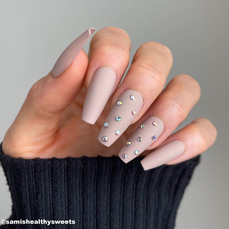 Matte Beige with Scattered Rhinestone Coffin Nails Matte Beige with Scattered Rhinestone Coffin Nails — Long Coffin Nails