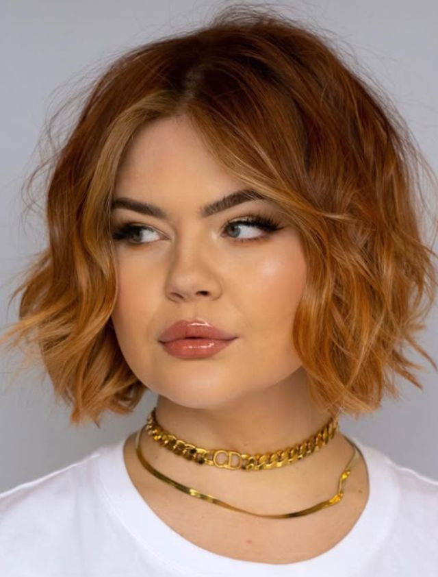 Wavy Auburn Bob With Balayage — Hairstyles for Growing Out a Bob
