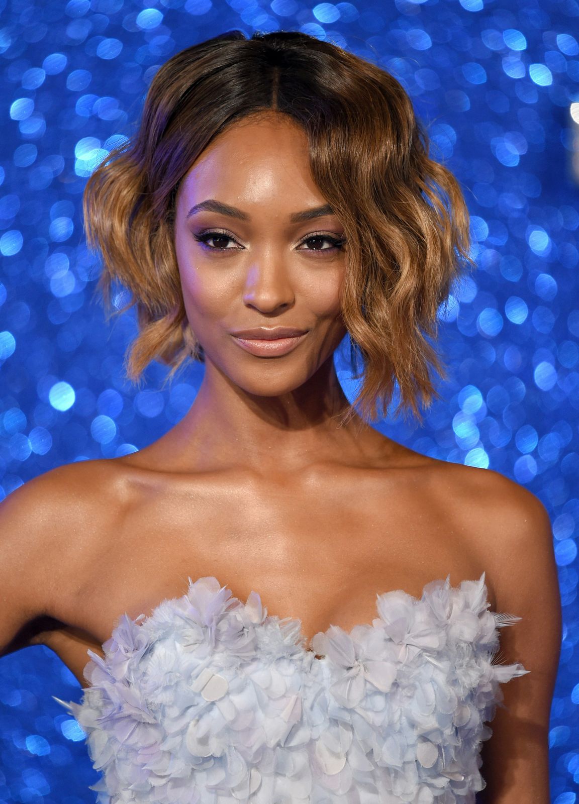 Chin To Collarbone Visual Idea Chin To Collarbone Visual Idea — Balayage Short Hair