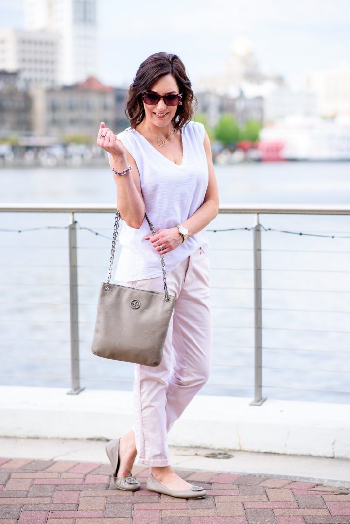 White V-Neck Top with Light Pink Trousers White V-Neck Top with Light Pink Trousers — Savannah Outfits