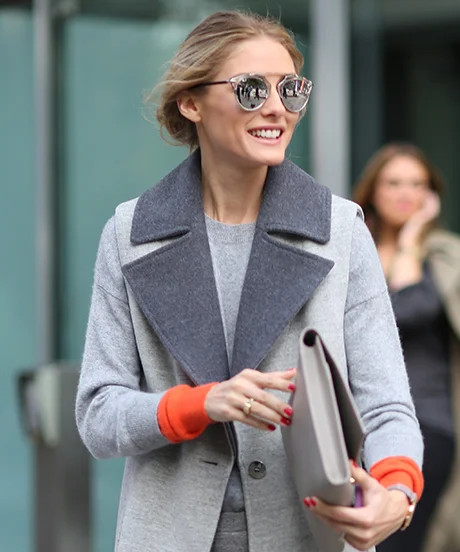 Monochromatic Cool: Round Silver Mirrored Sunglasses — Sunglasses for Oval Face
