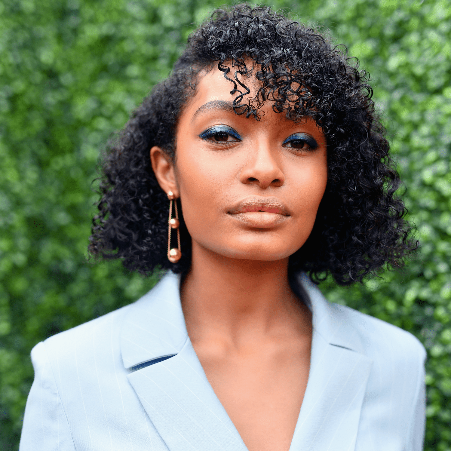 Curly Bob with Curly Bangs — Bob Hairstyles for Black Women