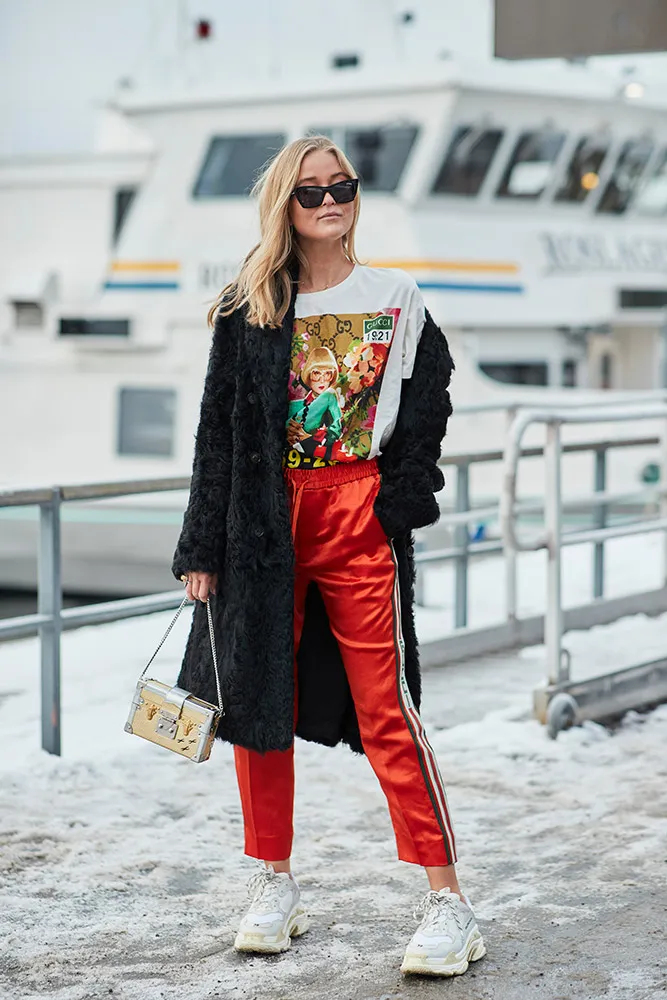 Satin Trousers and Faux Fur Coat with White Chunky Sneakers Satin Trousers and Faux Fur Coat with White Chunky Sneakers — Chunky Sneakers Outfits