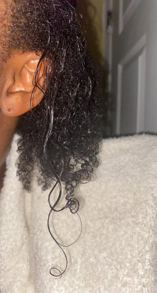 Black Visual Idea Black Visual Idea — Silk Press Curls