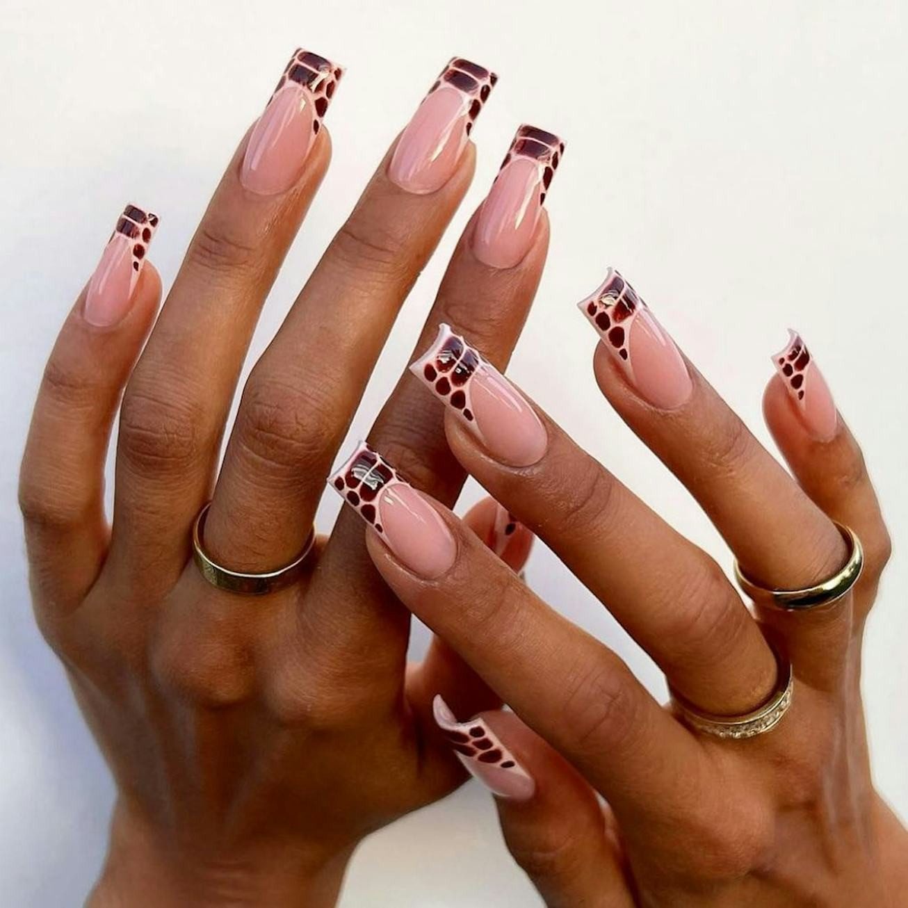 Glossy Visual Idea Glossy Visual Idea — Croc Nails