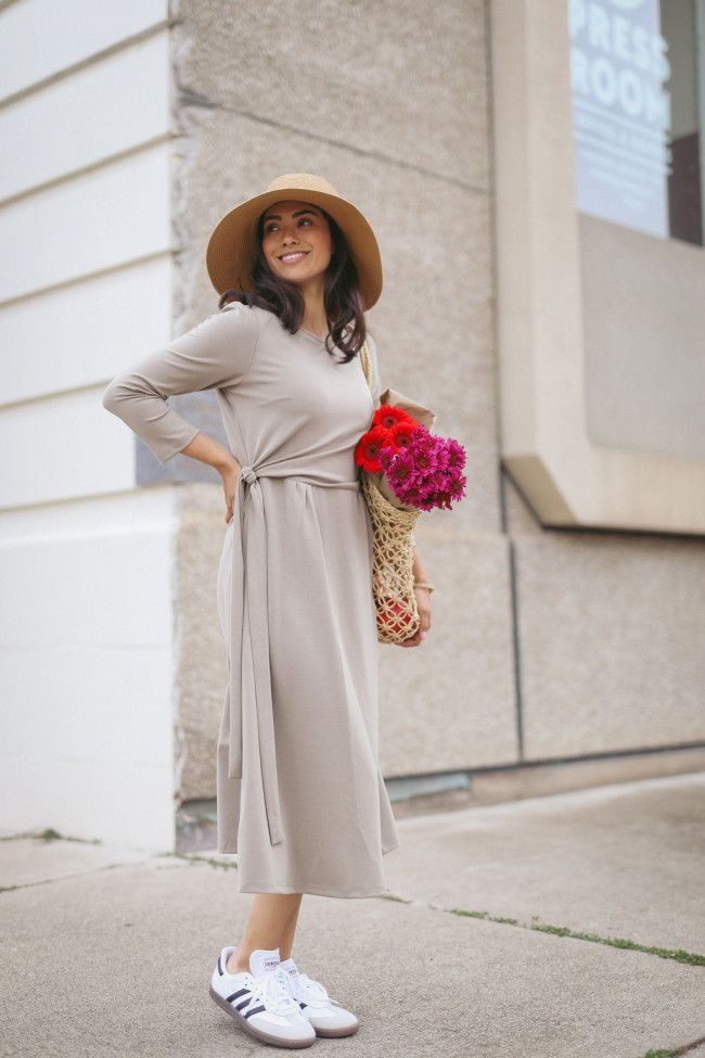 Beige Jersey Knit Wrap Dress with Straw Hat Beige Jersey Knit Wrap Dress with Straw Hat — Casual Dresses