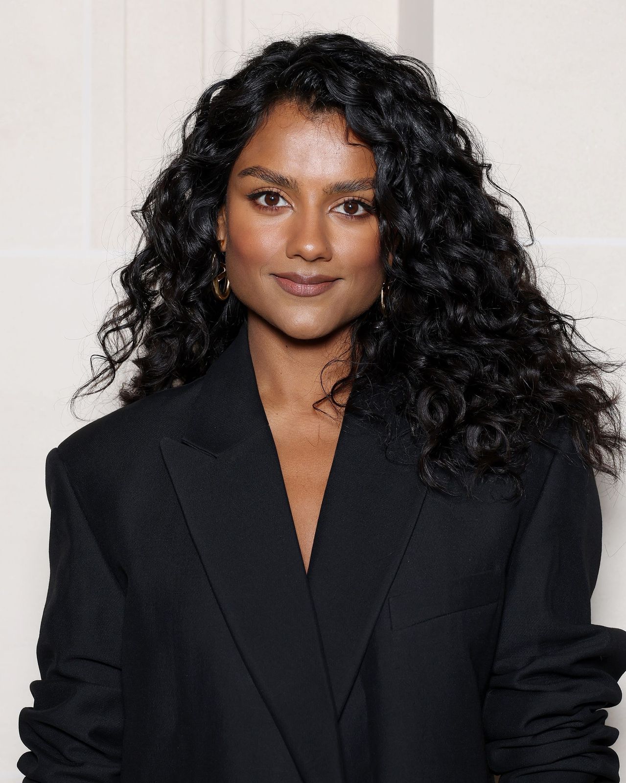 Mid-Back Visual Idea Mid-Back Visual Idea — Haircuts for Curly Hair