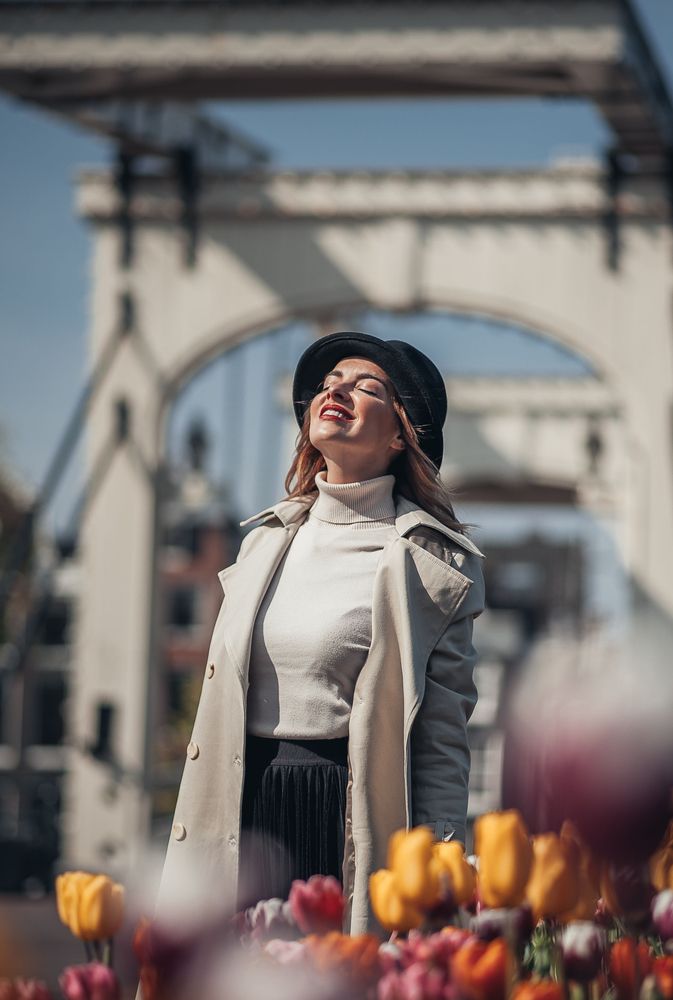 Elegant Trench Coat and Turtleneck Combination Elegant Trench Coat and Turtleneck Combination — Amsterdam Outfits