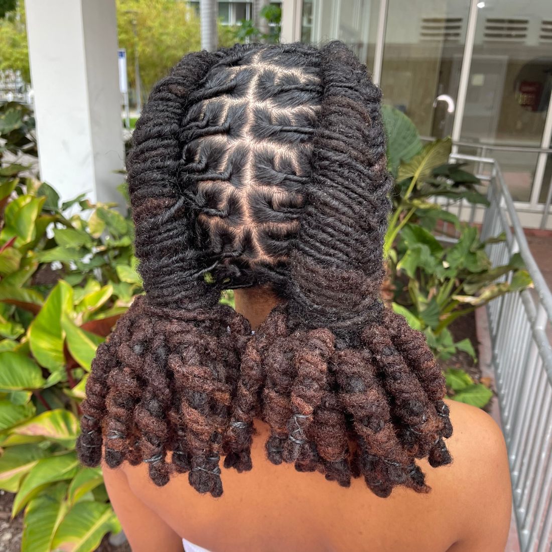 Mid-Back Visual Idea Mid-Back Visual Idea — Loc Braids