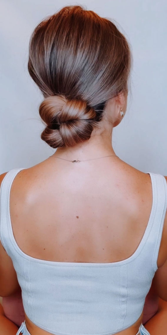 Low Twisted Bun With Highlights — Preppy Hairstyles