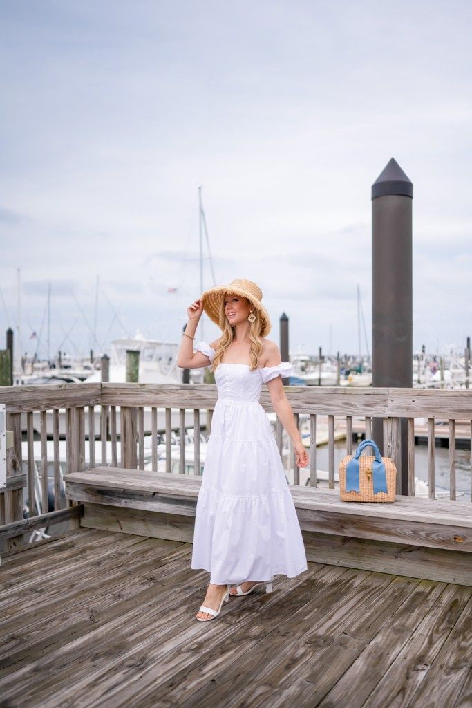 Tiered Maxi Dress and Straw Hat for an Elegant Yacht Day — Yacht Outfits