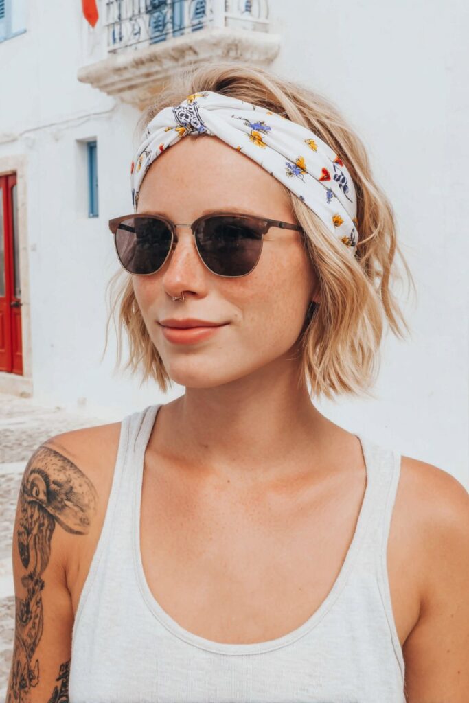 Wavy Bob With Floral Fabric Headband — Headband Hairstyles
