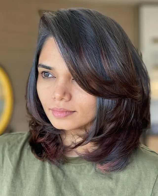 Shoulder Length Bob With Side-Swept Fringe Shoulder Length Bob With Side-Swept Fringe — Haircuts for Square Faces