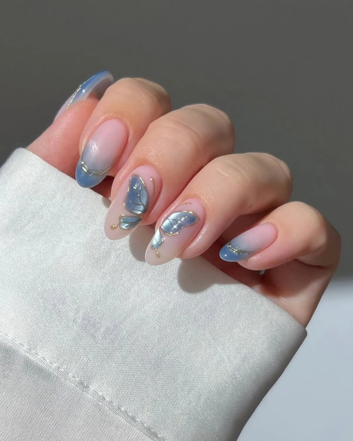 Pink Blue Gradient Butterfly Motif Almond Pink Blue Gradient Butterfly Motif Almond — Butterfly Nails