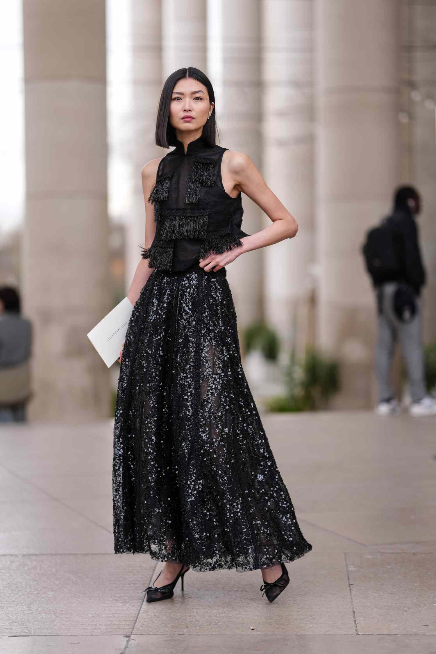 Black Sequined Maxi Skirt with Fringe Top for Evening Elegance — Skirt Outfits