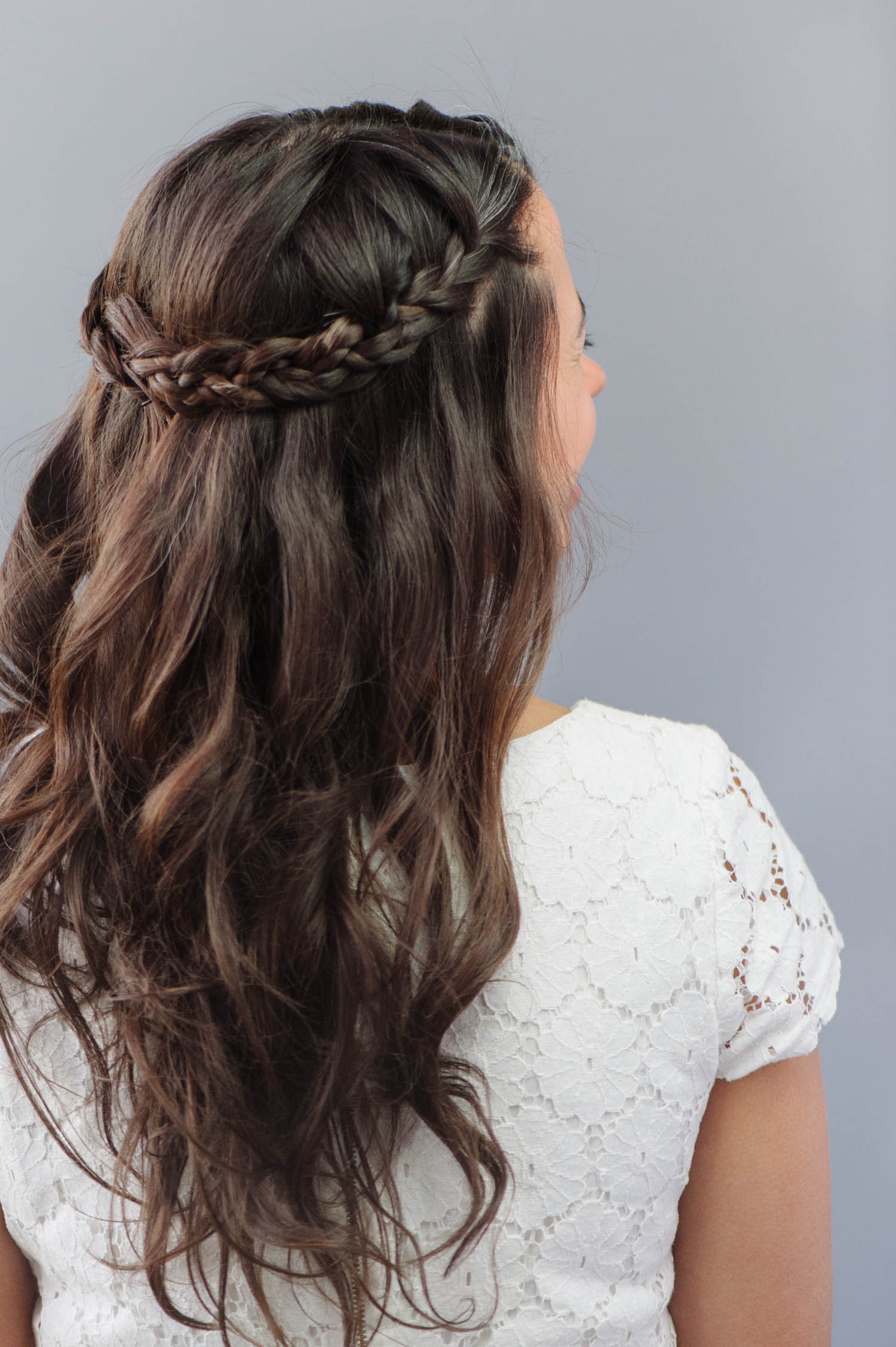 Braided Crown with Wavy Hair Braided Crown with Wavy Hair — Easy Braided Hairstyles