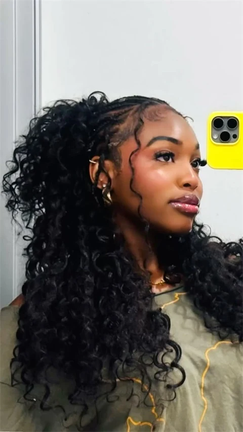Visual Idea — Holding A Phone Hairstyles for Black Women