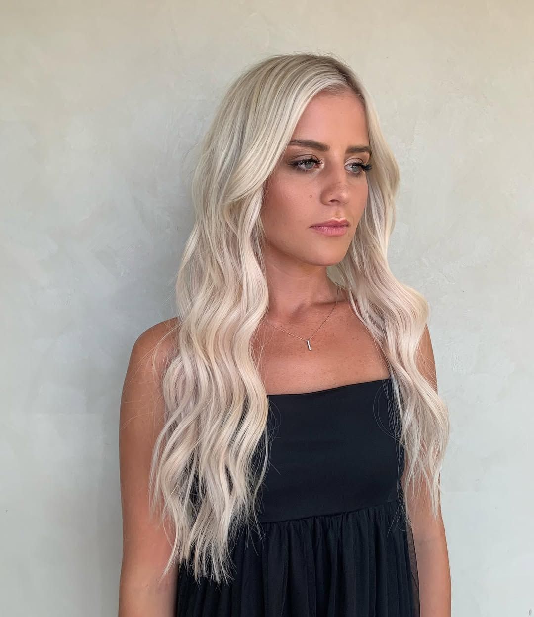 Platinum Blonde With Flowing Layers Platinum Blonde With Flowing Layers — Haircuts for Teenage Girls