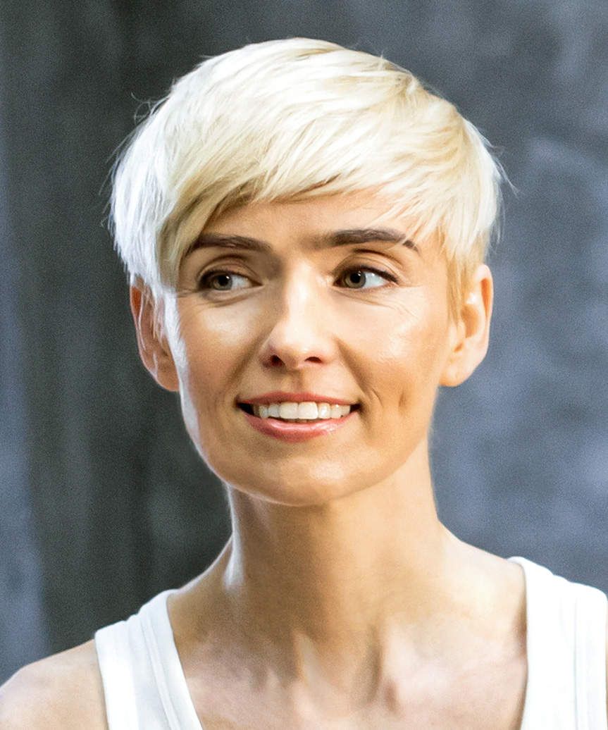 Smooth Ash Blonde Pixie With Blowout Smooth Ash Blonde Pixie With Blowout — Long Pixie