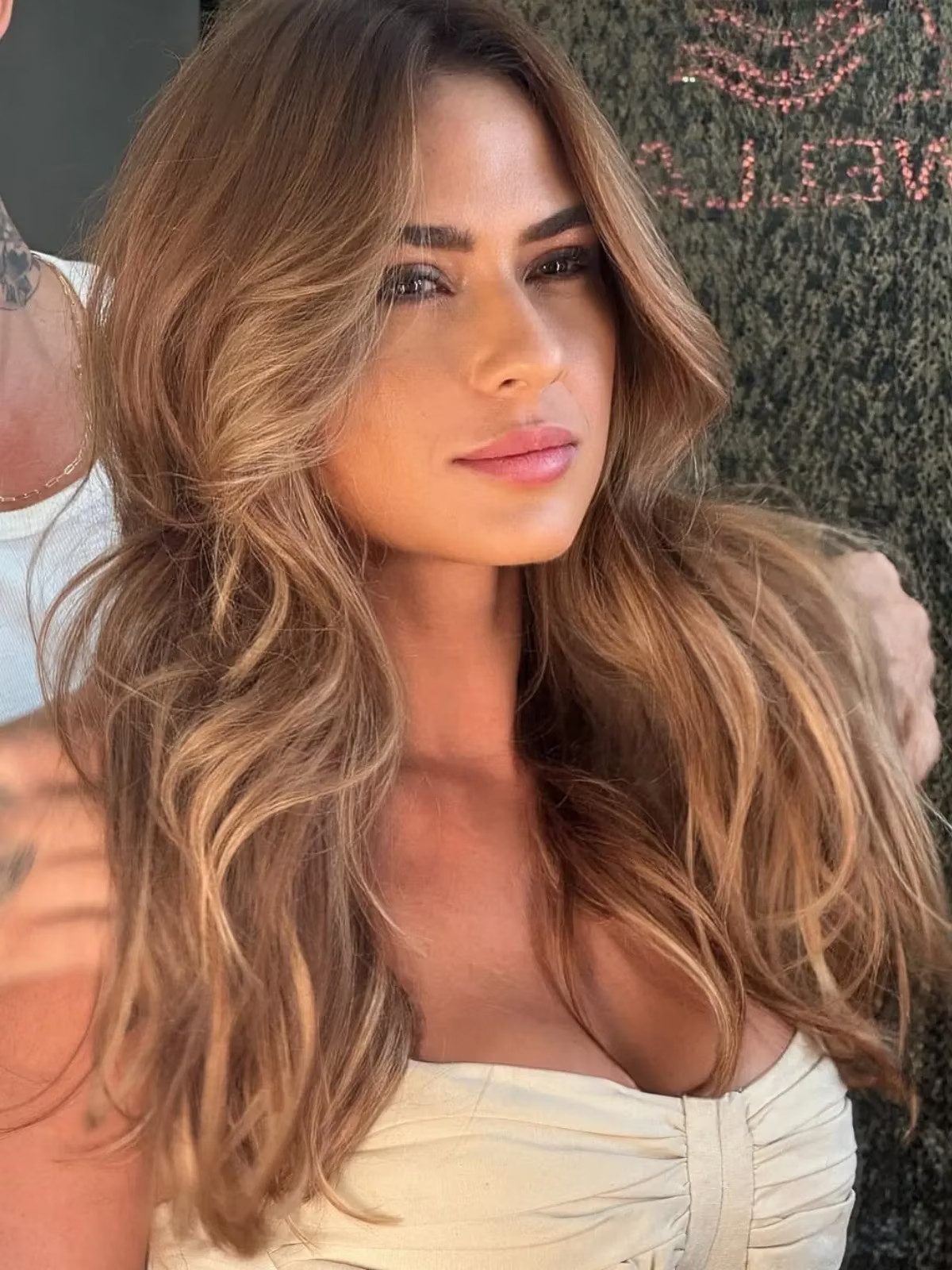 10 Dark Blonde Hair Color Ideas to Try Now | Wella Professionals US