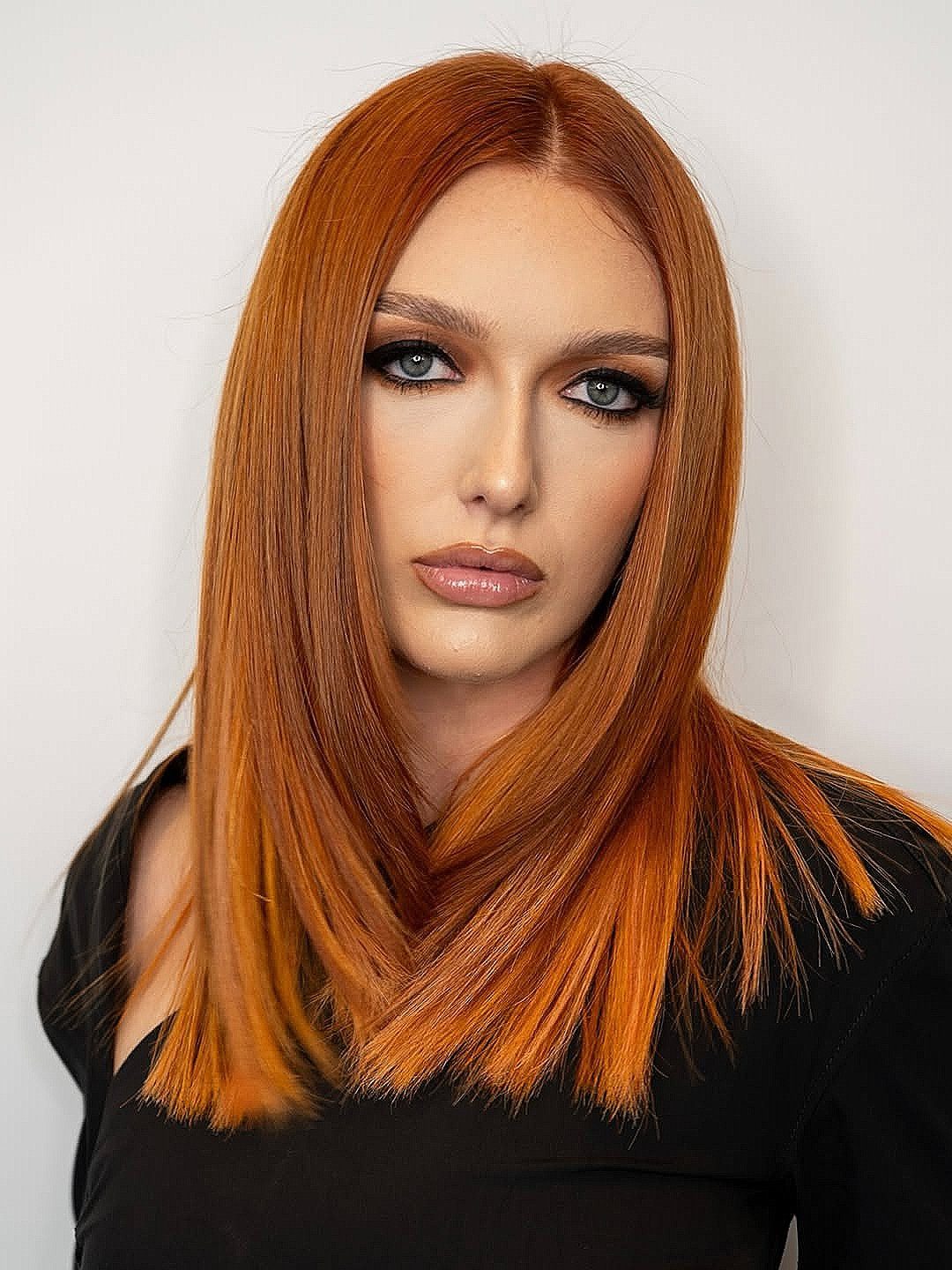Collarbone Lob With Copper Highlights — Copper Hair