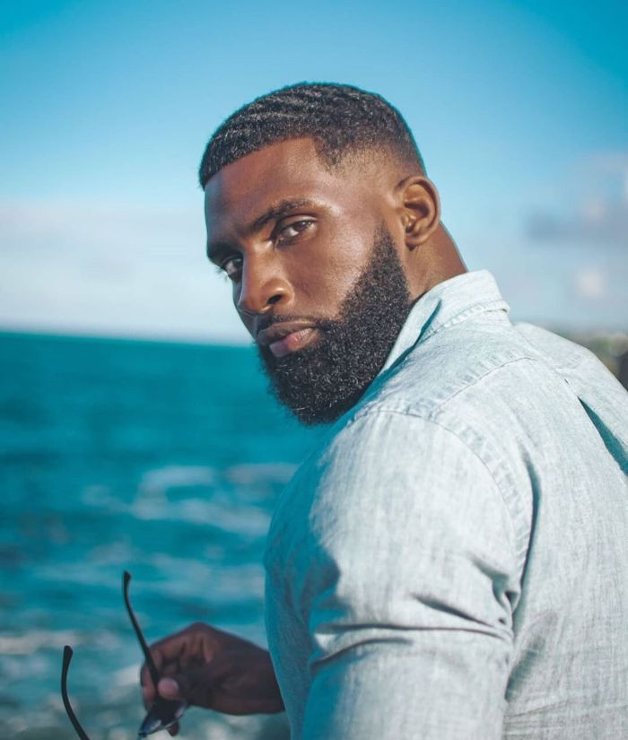 Short Wavy Hair Fade With Middle Part — Black Men Haircuts