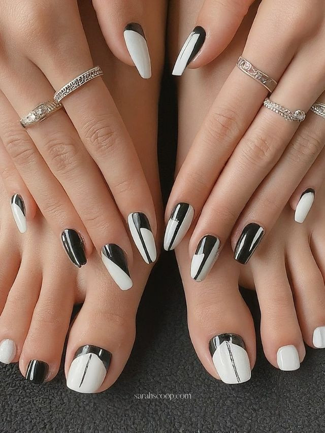 Geometric Black and White Coffin Set Geometric Black and White Coffin Set — Matching Nails and Toes