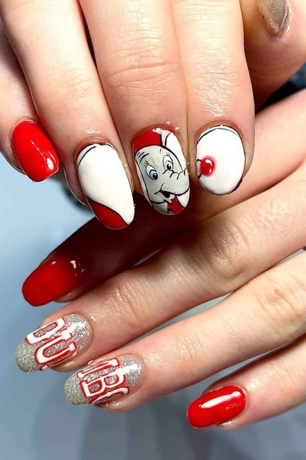 Medium Oval/Almond Cartoon Faces & Glitter Medium Oval/Almond Cartoon Faces & Glitter — Cheer Mom Nails