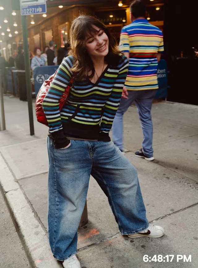 Extreme Baggy Jeans for a Bold Skater Aesthetic Extreme Baggy Jeans for a Bold Skater Aesthetic — Skater Girl Outfits