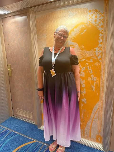 Black and Pink Ombre Cold-Shoulder Dress Black and Pink Ombre Cold-Shoulder Dress — Cruise Formal Night Outfits