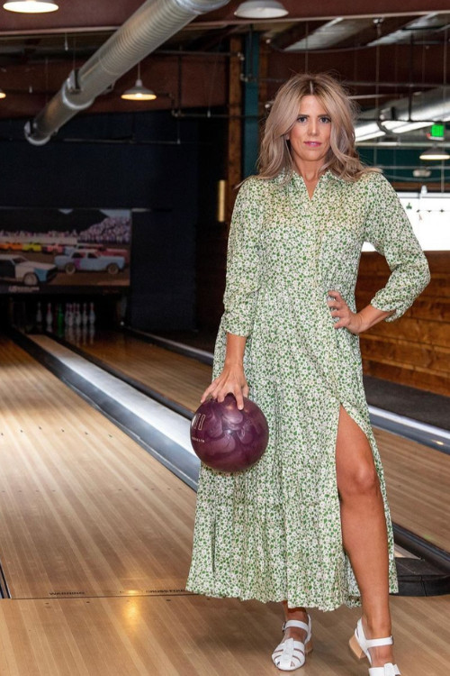 Floral Midi Dress: Unexpectedly Chic for a Bowling Outing — Bowling Outfits