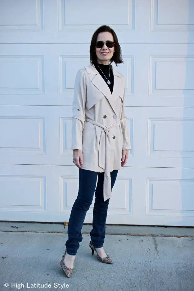 Trench Coat Over Turtleneck and Jeans with Snakeskin Heels — Conference Outfits