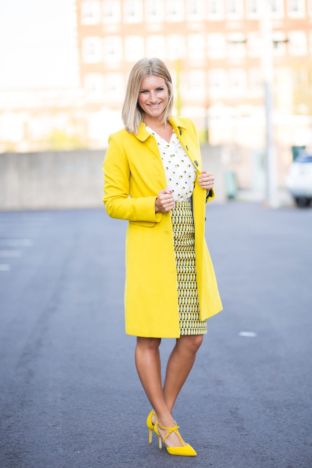 Vibrant Yellow Coat and Pencil Skirt for a Bold Business Casual Statement Vibrant Yellow Coat and Pencil Skirt for a Bold Business Casual Statement — Social Worker Outfits