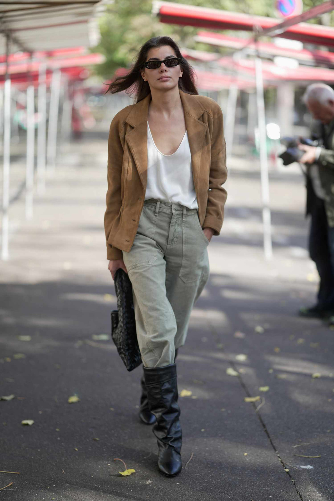 12 Rainy Day Outfits to Keep You Looking Chic, Not Soggy