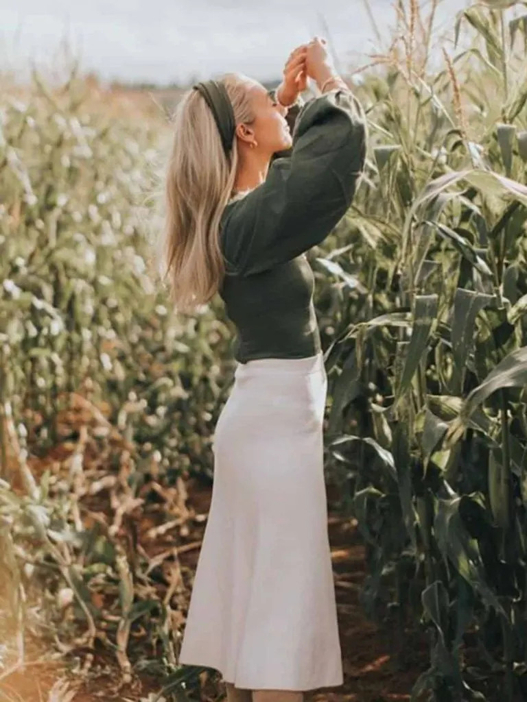 Casual Outdoor Outfit Idea Casual Outdoor Outfit Idea — Farm Outfits