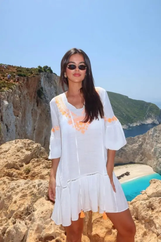 Beach Resort Outfit Idea Beach Resort Outfit Idea — Greece Outfits