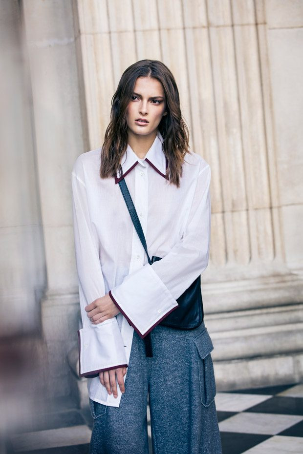 Oversized White Shirt with Burgundy Trim and Grey Trousers Oversized White Shirt with Burgundy Trim and Grey Trousers — Switzerland Outfits