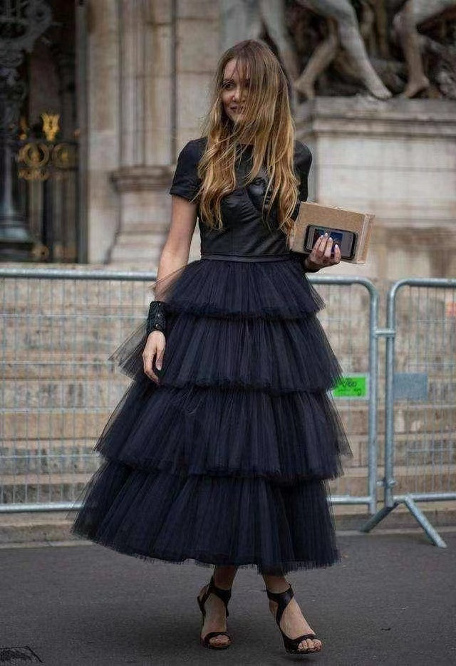 Dramatic Black Tiered Tulle Skirt for Evening Glamour Tiered Skirt Outfits