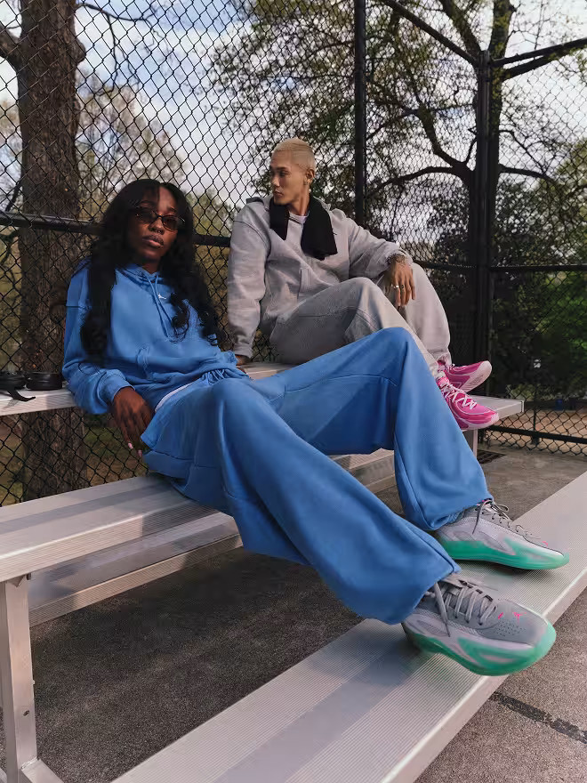 Athleisure Comfort: Oversized Hoodie and Sweatpants — Jordan 1 Outfits