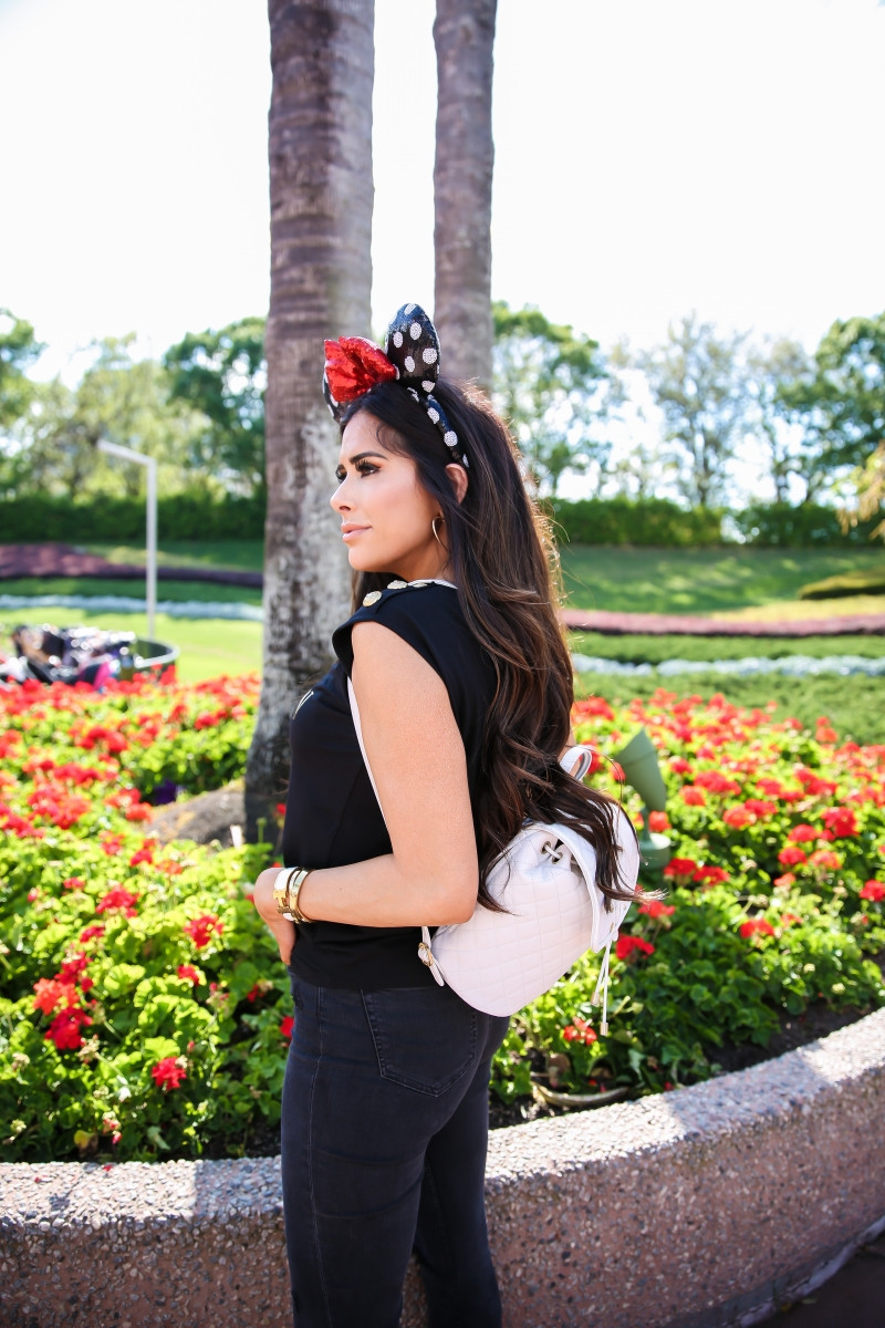 Theme Park Fun: Quilted Backpack with Minnie Ears and Black Outfit — Backpack Outfits Women
